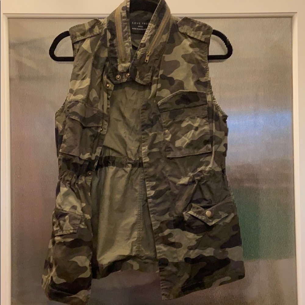 Camo Utility Vest